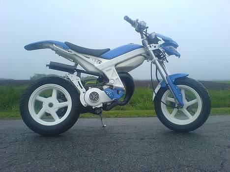Suzuki street magic <<solgt>> billede 5