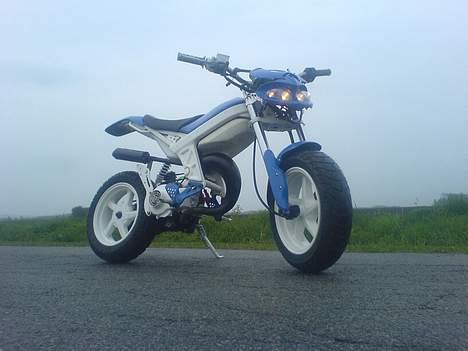 Suzuki street magic <<solgt>> billede 6