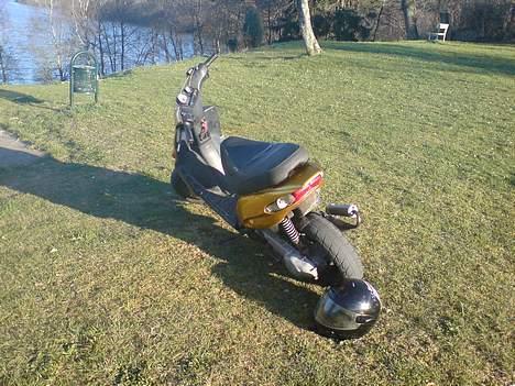 Gilera Stalker ¤solgt¤ - Efter montering af tun, skjolde + diverse.. som den står nu! :) billede 13