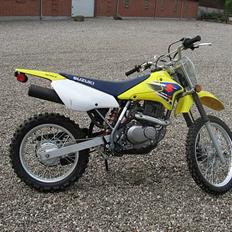 Suzuki DR-125cc