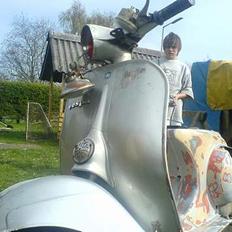 Vespa 125 ccm --.projekt.---