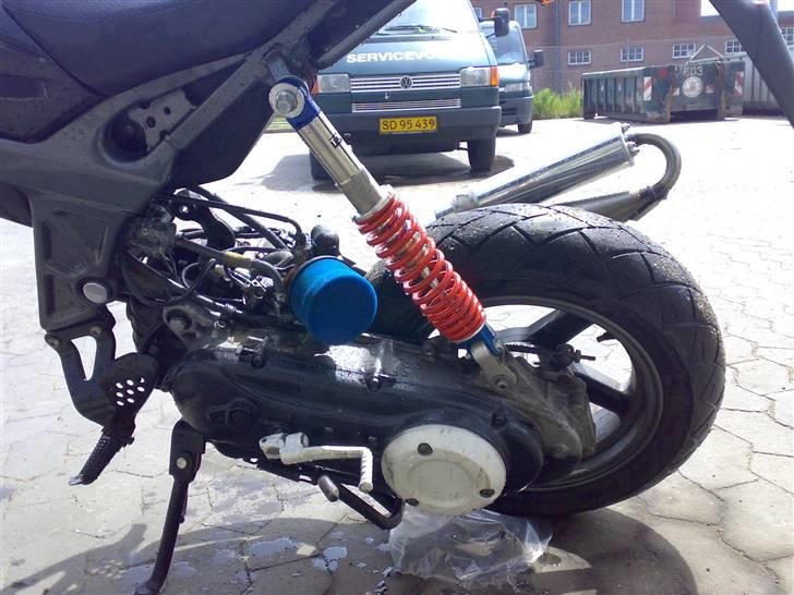 Suzuki Street magic  !! BYTTET!! - Kanon god støddæmper :D billede 7