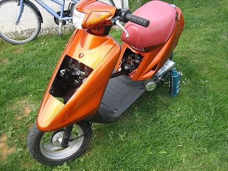 Yamaha Jog As Evo SOLGT billede 2