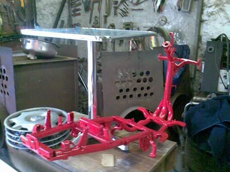 PGO hot50 my baby.. Solgt :'( - det nye stel :D.. er blevet rigtig flot..  billede 9