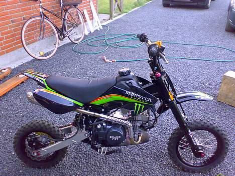 MiniBike pitbike dirtbike *SOLGT - Ligner mere en racer efter lidt stilændring billede 17