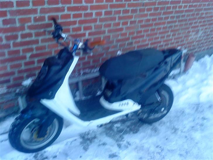 PGO hot 50 spritteren billede 5