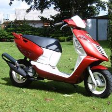 Aprilia sonic Red Angel  