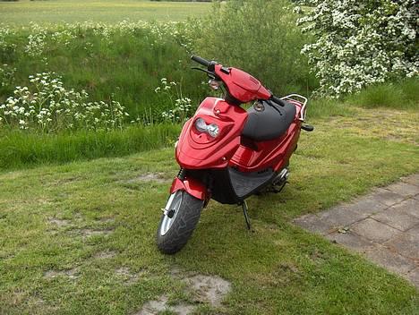 PGO Hot 50 - Solgt! - Nypoleret ;) billede 2