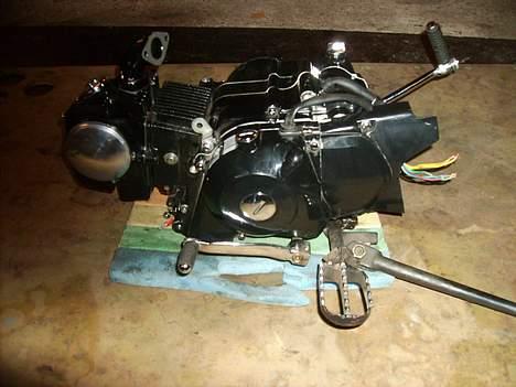 Sachs Madass Byttet til Sonic - 18-05-07 | Motor, lige blevet pudset.. Madass´en er total adskilt, da den skal males snart møøøøjfin´ billede 9