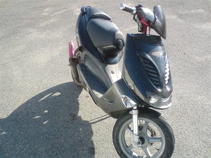 Aprilia SR50/Aerox LC DD<Byttet> - Sorry for den dårlige kvalitet billede 1