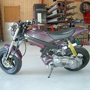 Suzuki Street Magic (Solgt)