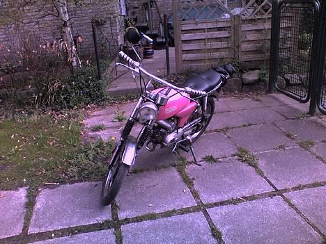 Yamaha fs-1 4g "team snoogins" - de er taget med mobilen de her billedder så de er ikk for fede.. men det er vist okay billede 3