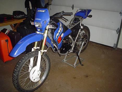 Suzuki Rmx SOLGT billede 7