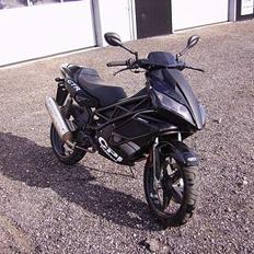 CPI gtr ( BYTTED TIL NEOS)