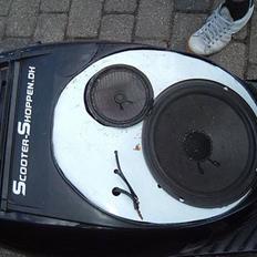 Suzuki Estilete TILSALG 4000!