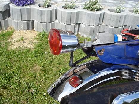 Skyteam Dax =Solgt= - custom made baglygte holder billede 8