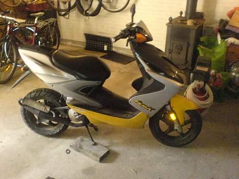 Yamaha Aerox Solgt d.18. okt. 07 billede 1