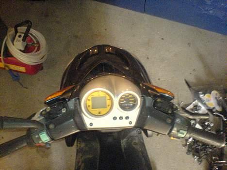 Yamaha Aerox Solgt d.18. okt. 07 billede 2