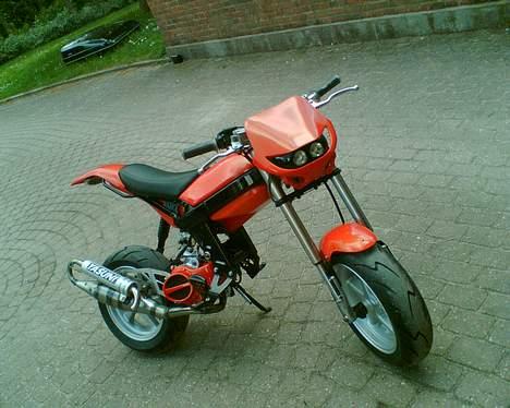 Suzuki Street Magic SOLGT billede 1