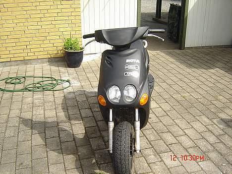 Yamaha neos  (solgt) billede 3