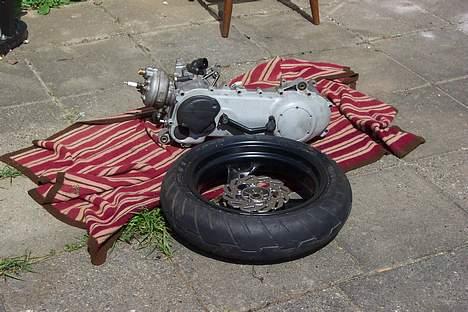 Piaggio Typhoon *SOLGT* billede 4