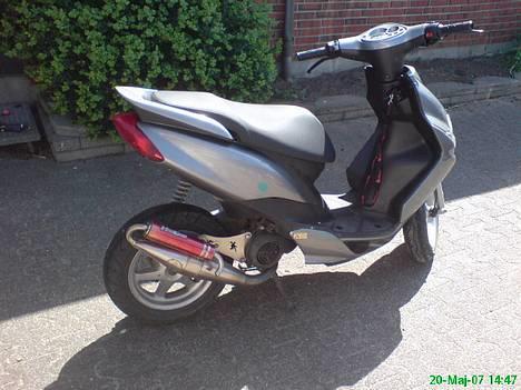 Yamaha Jog R. (Solgt)  billede 1