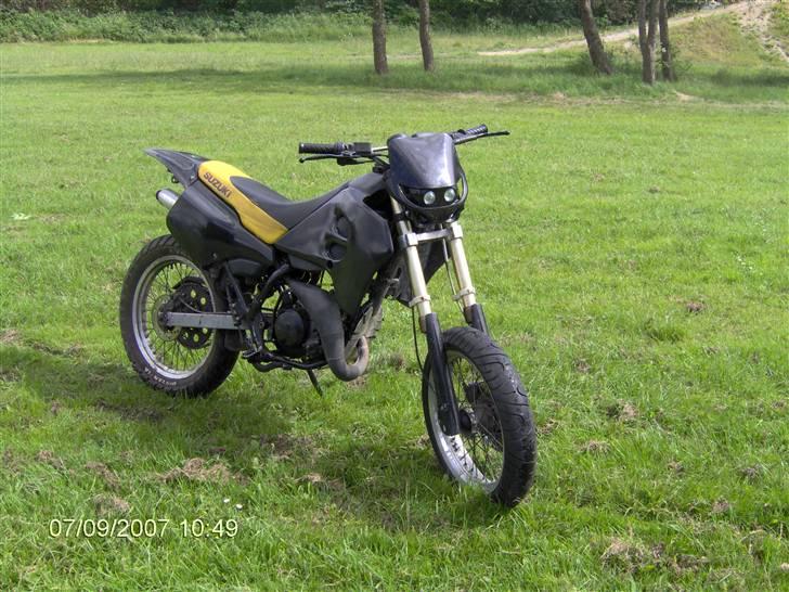 Suzuki Rmx  LC      SOLGT!! billede 1