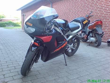 Aprilia rs 50 (SOLGT) - som den står nu billede 11