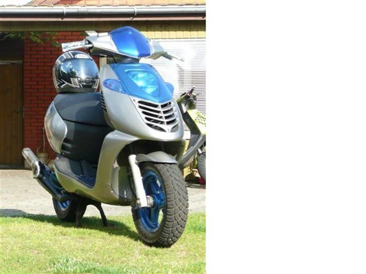 Aprilia sonic (solgt) - Som den er nu :) billede 1