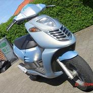 Aprilia Sonic [Total smadret]