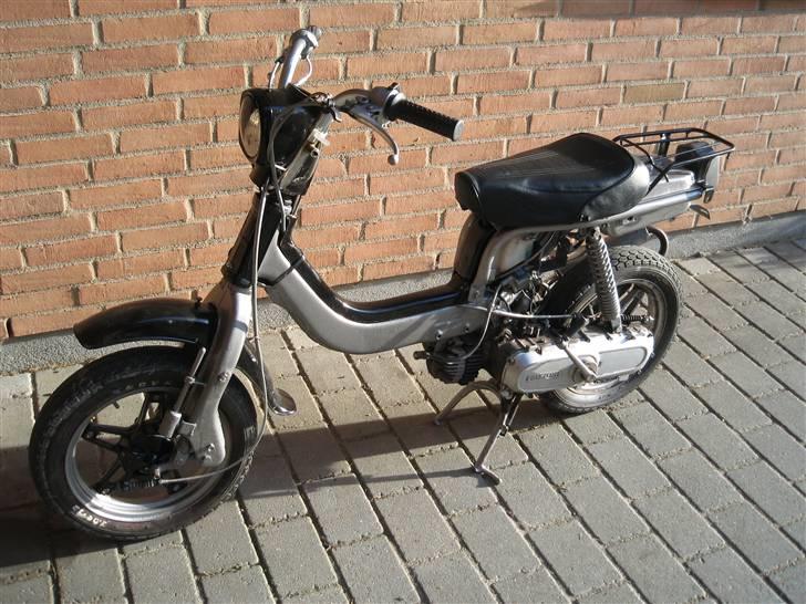 Suzuki FZ50 SILVER [SOLGT] billede 2