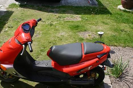 Aprilia sr 50 lc dd sælges hurtig billede 7