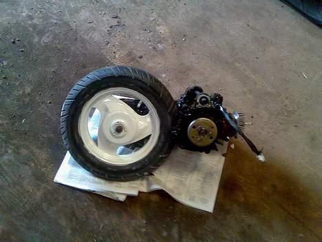 Yamaha jog fs (SOLGT)... billede 15
