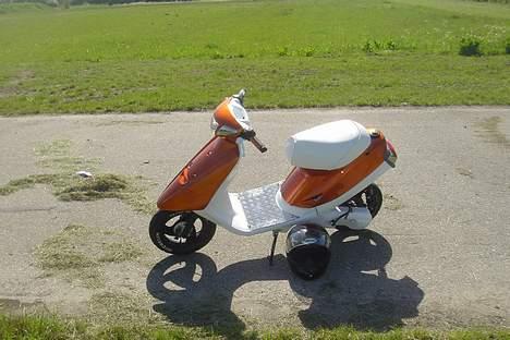 Yamaha ¬ » Jog FS - SOLGT! - Et par dage efter billede 6