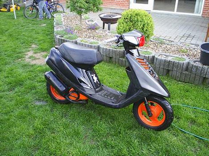 {{currentPhoto.altText}} billede {{currentPhoto.number}}