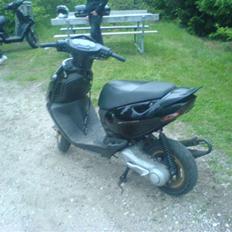 Aprilia sonic 