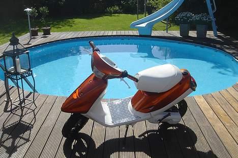 Yamaha ¬ » Jog FS - SOLGT! - Et par dage efter billede 7