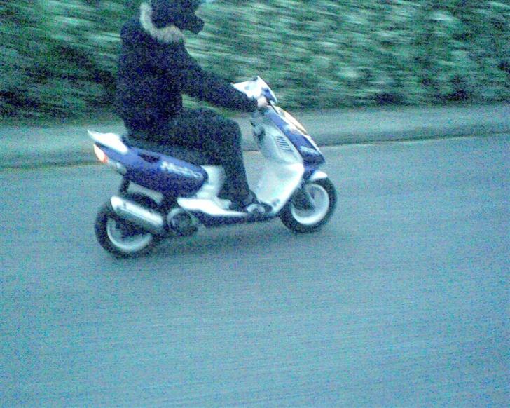 Aprilia Sonic - Driving (: billede 7