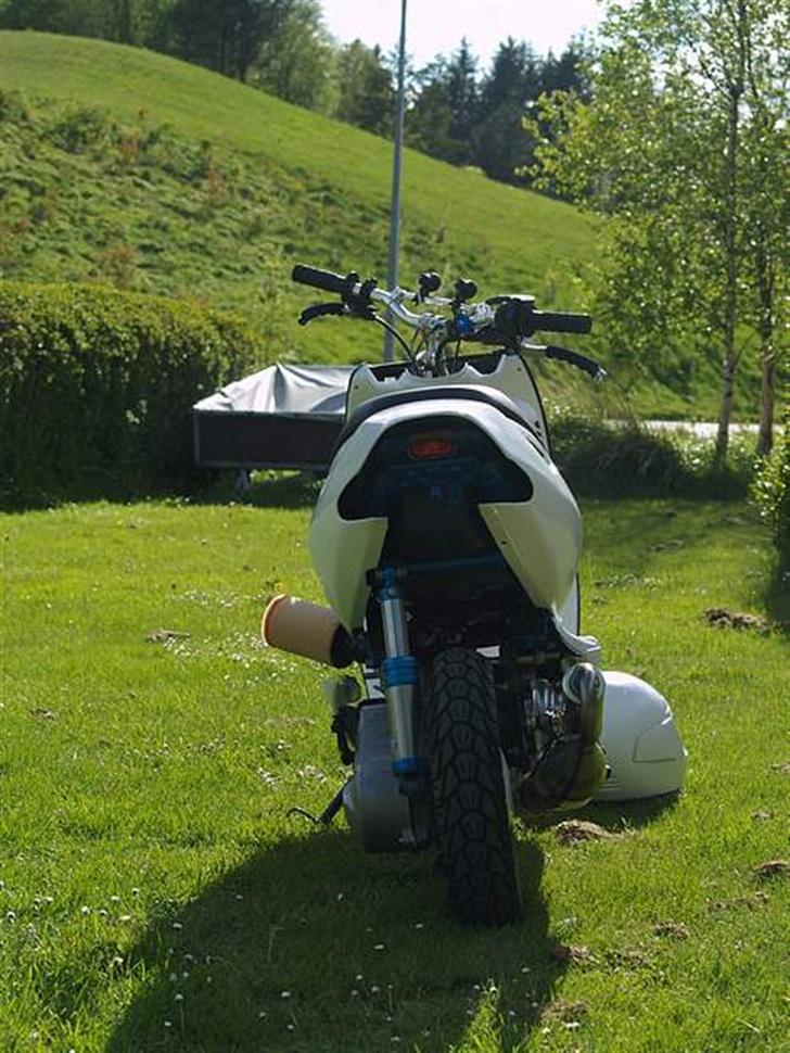 Aprilia Sonic TS06 7T LC SOLGT billede 10