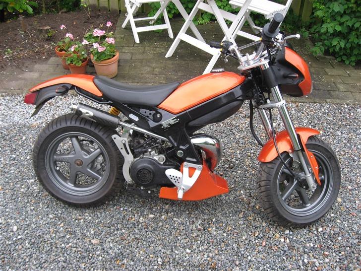 Suzuki Street Magic SOLGT - Ser fedt ud med Turbokit røret og "ploven" :D billede 2