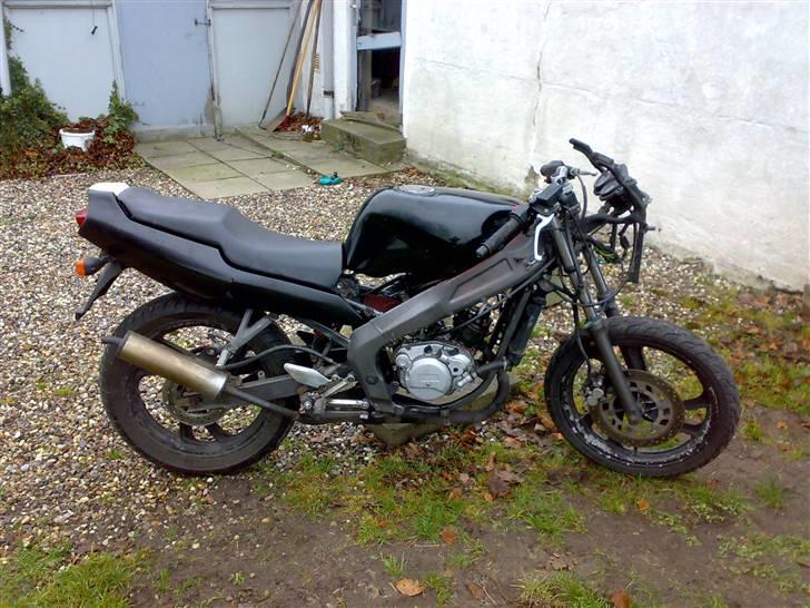 Yamaha Tzr,Byttet til Jog billede 1