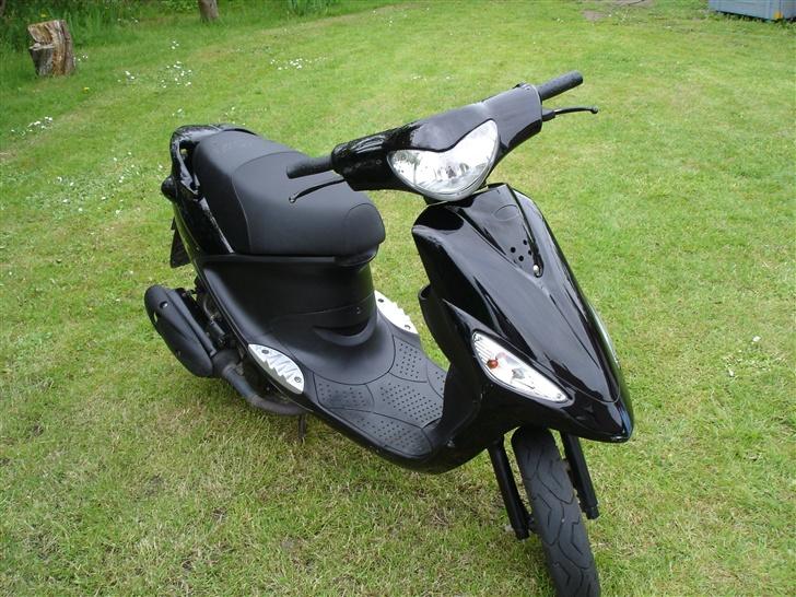 PGO Black Magic Solgt billede 1