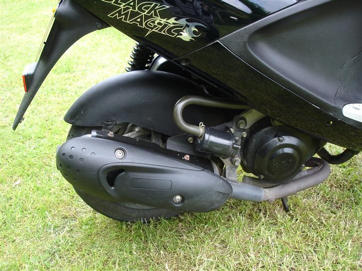 PGO Black Magic Solgt billede 8