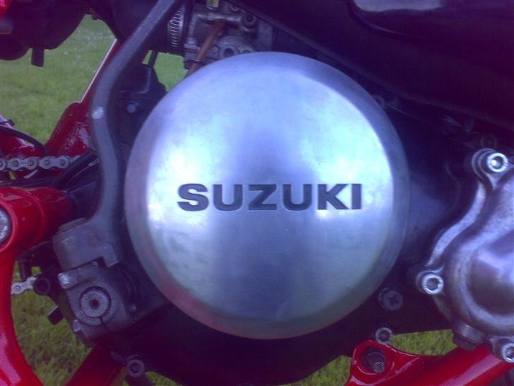 Suzuki RMX - Byttet - Ja, den skal poleres op.. billede 8