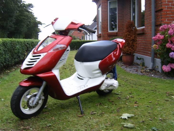 Aprilia sonic Red Angel   billede 11