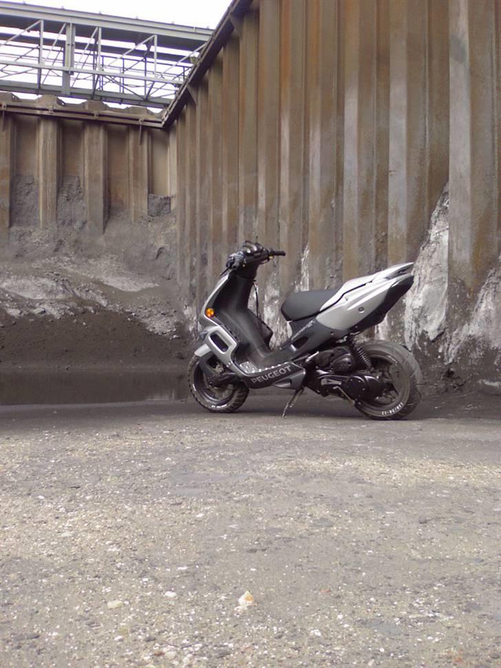 Peugeot Speedfight 2 - Så er der nye billeder :) , med forlygte ny model. billede 1
