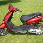 Yamaha Neos