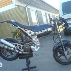 Suzuki Street Magic før