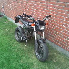 Suzuki  Street magic (Sonic)