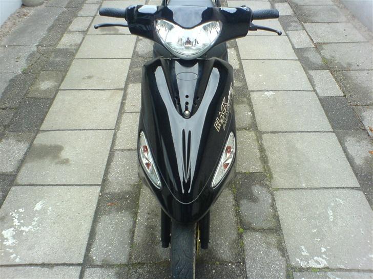 PGO Black Magic billede 3